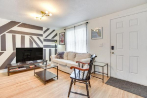 Pet-Friendly Palmetto Duplex about 2 Mi to Riverwalk!
